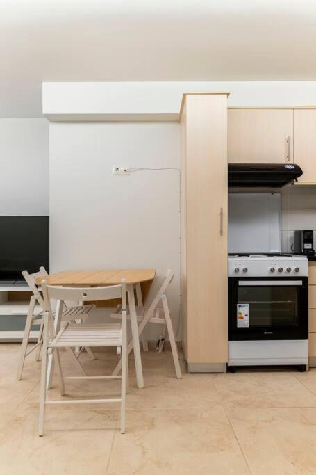 Apartment At Ano Glifada. Athènes Extérieur photo